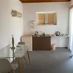 Apartman Artaki R *
