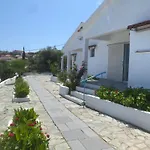 Artaki R Apartman *