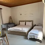 Artaki R Apartman *