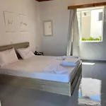 Artaki R Koróni
