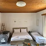 Artaki R 公寓 Koróni