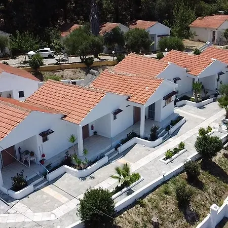 Artaki R * Koroni (Messinia)