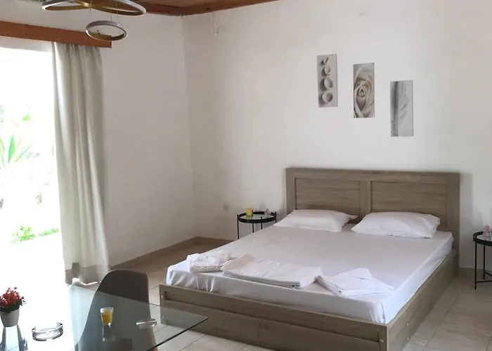 Lejlighed Artaki R