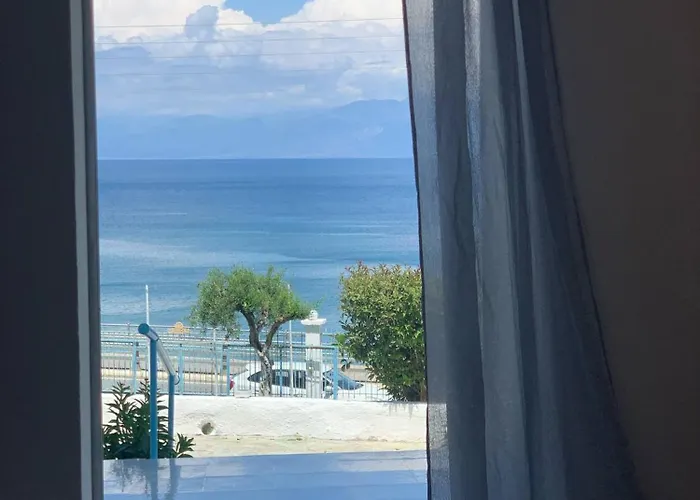 Artaki R Lägenhet Koróni